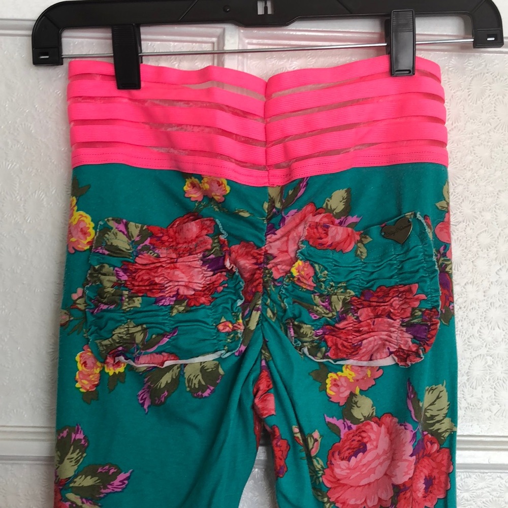 Cutebooty lounge leggings pink and floral size XS